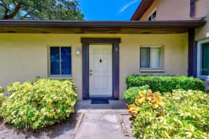 2938 LICHEN LANE, CLEARWATER, FL 33760 Sold 03/29/24