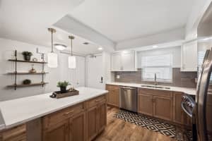 4775 COVE CIR CIRCLE, ST PETERSBURG, FL 33708 Sold 06/27/24