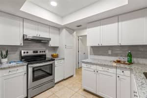 5554 34th Ct E, Bradenton, FL 34203, Sold 03/21/24