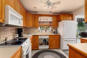 114 BUTTONWOOD CIRCLE, SEMINOLE, FL 33777 Sold 02/29/24