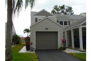 9350 WESTLINKS TERRACE, SEMINOLE, FL 33777 Sold 04/09/24