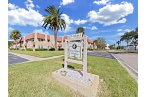 10033 64TH AVENUE, ST PETERSBURG, FL 33708 Sold 02/06/24