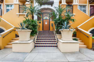 100 4TH AVENUE, ST PETERSBURG, FL 33701 Sold 04/29/24