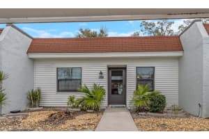 13825 MISSION OAKS BLVD, SEMINOLE, FL 33776 Sold 04/02/24