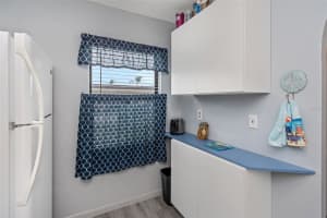 13825 MISSION OAKS BLVD, SEMINOLE, FL 33776 Sold 04/02/24