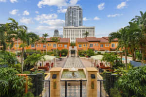 100 4TH AVENUE, ST PETERSBURG, FL 33701 Sold 06/18/24