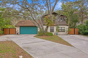 1201 ASTURIA WAY, SAINT PETERSBURG, FL 33705 Sold 05/22/24