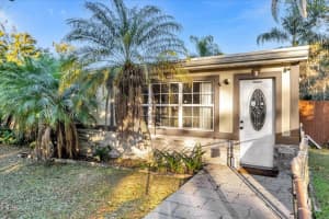 210 KING ROAD, WINTER HAVEN, FL 33880 Sold 11/13/24