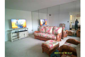 11100 86TH AVENUE, SEMINOLE, FL 33772 Sold 08/21/24
