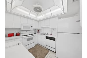 1701 PINEHURST ROAD, DUNEDIN, FL 34698 Sold 08/02/24