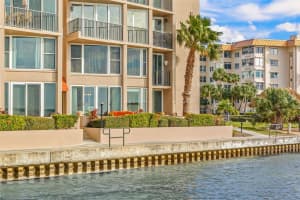 634 EDGEWATER DRIVE, DUNEDIN, FL 34698 Sold 03/15/24