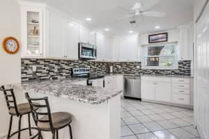 2700 BAYSHORE BOULEVARD, DUNEDIN, FL 34698 Sold 03/01/24