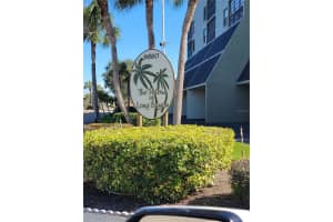 9860 62ND TERRACE, ST PETERSBURG, FL 33708 Sold 05/17/24