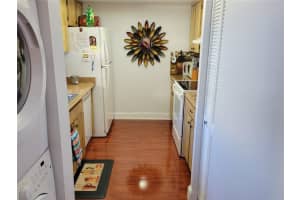 9860 62ND TERRACE, ST PETERSBURG, FL 33708 Sold 05/17/24