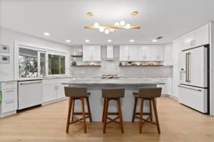 4995 58TH AVENUE, ST PETERSBURG, FL 33715 Sold 04/10/24