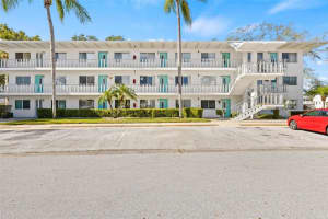 8454 111TH STREET, SEMINOLE, FL 33772 Sold 10/14/24