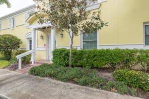 4740 BEACH DRIVE, ST PETERSBURG, FL 33705 Sold 04/25/25