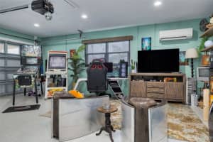 1583 SANTA BARBARA DRIVE, DUNEDIN, FL 34698 Sold 02/28/24