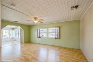 93 PELICAN DRIVE, OLDSMAR, FL 34677 Sold 04/10/25