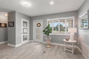 10104 PARADISE BOULEVARD, TREASURE ISLAND, FL 33706 Sold 03/14/24