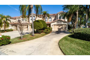 10403 LA MIRAGE COURT, TAMPA, FL 33615 Sold 04/26/24