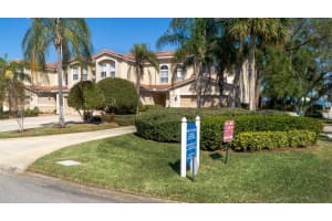 10403 LA MIRAGE COURT, TAMPA, FL 33615 Sold 04/26/24