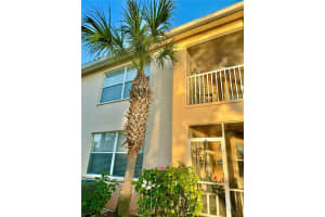 4262 VICENZA DRIVE, VENICE, FL 34293 Sold 04/15/24