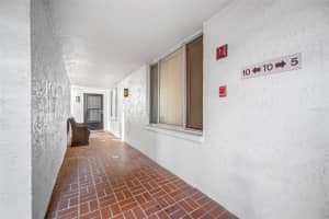 2699 SEVILLE BOULEVARD, CLEARWATER, FL 33764 Sold 05/24/24