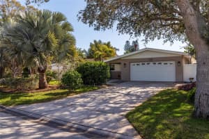 3464 MANATEE DRIVE, ST PETERSBURG, FL 33705 Sold 05/13/24