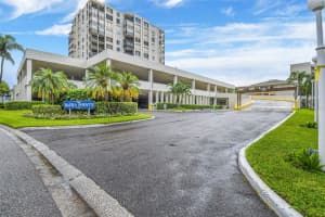 6287 BAHIA DEL MAR CIRCLE, ST PETERSBURG, FL 33715 Sold 09/16/24