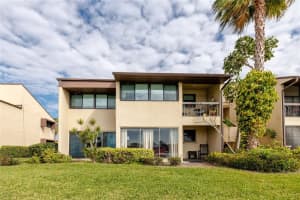 720 VILLAGE DRIVE, ST PETERSBURG, FL 33716 Sold 04/05/24