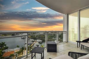 1325 SNELL ISLE BOULEVARD, ST PETERSBURG, FL 33704 Sold 03/01/24
