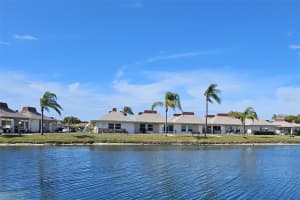 4344 TAHITIAN GARDENS CIRCLE, HOLIDAY, FL 34691 Sold 03/07/24