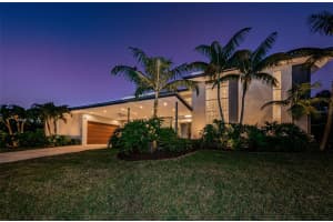401 COFFEE POT RIVIERA NE, ST PETERSBURG, FL 33704 Sold 10/28/24