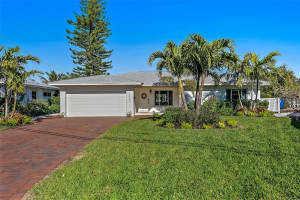 2560 S SHORE DRIVE, ST PETERSBURG, FL 33705 Sold 05/15/24