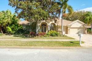 4479 ROANOAK WAY, PALM HARBOR, FL 34685 Sold 04/30/24