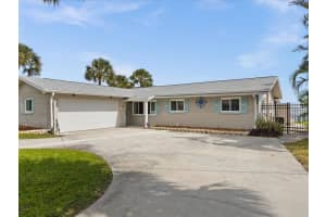 4098 COQUINA KEY DRIVE, ST PETERSBURG, FL 33705 Sold 05/17/24