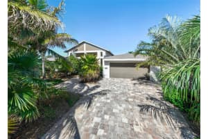 591 22ND AVENUE, ST PETERSBURG, FL 33705 Sold 03/25/24