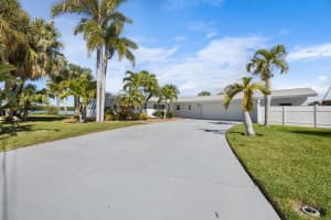 12555 4TH STREET, TREASURE ISLAND, FL 33706 Sold 05/09/24