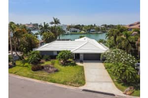 10066 YACHT CLUB DRIVE, TREASURE ISLAND, FL 33706 Sold 04/30/24