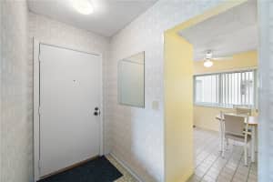 2211 BELLEAIR ROAD, CLEARWATER, FL 33764 Sold 01/07/25