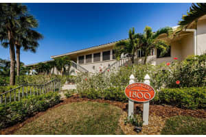 1800 MARINER DRIVE, TARPON SPRINGS, FL 34689 Sold 05/29/24