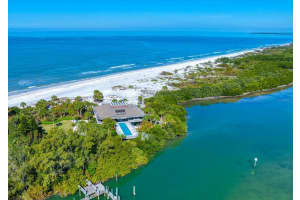 1198 Mandalay Pt, CLEARWATER