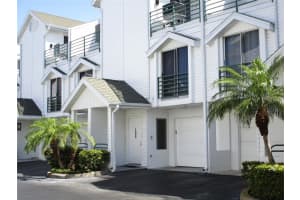 320 ISLAND WAY, CLEARWATER, FL 33767 Sold 03/28/25