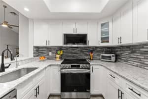 2925 FEATHERSTONE DR #2925, HOLIDAY, FL 34691 Sold 04/25/24