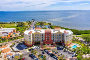 101 BAYSHORE BOULEVARD, SAFETY HARBOR, FL 34695 Sold 12/22/24