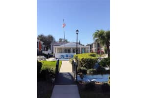 689 LAKE HOWARD DRIVE, WINTER HAVEN, FL 33880 Sold 10/01/24