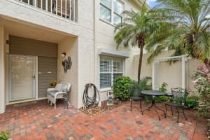 11377 HARBOR WAY, LARGO, FL 33774 Sold 03/20/24
