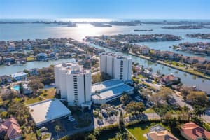 5950 PELICAN BAY PLAZA, GULFPORT, FL 33707 Sold 03/18/24