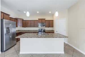 1718 PALM WARBLER LANE, RUSKIN, FL 33570 Sold 04/17/24